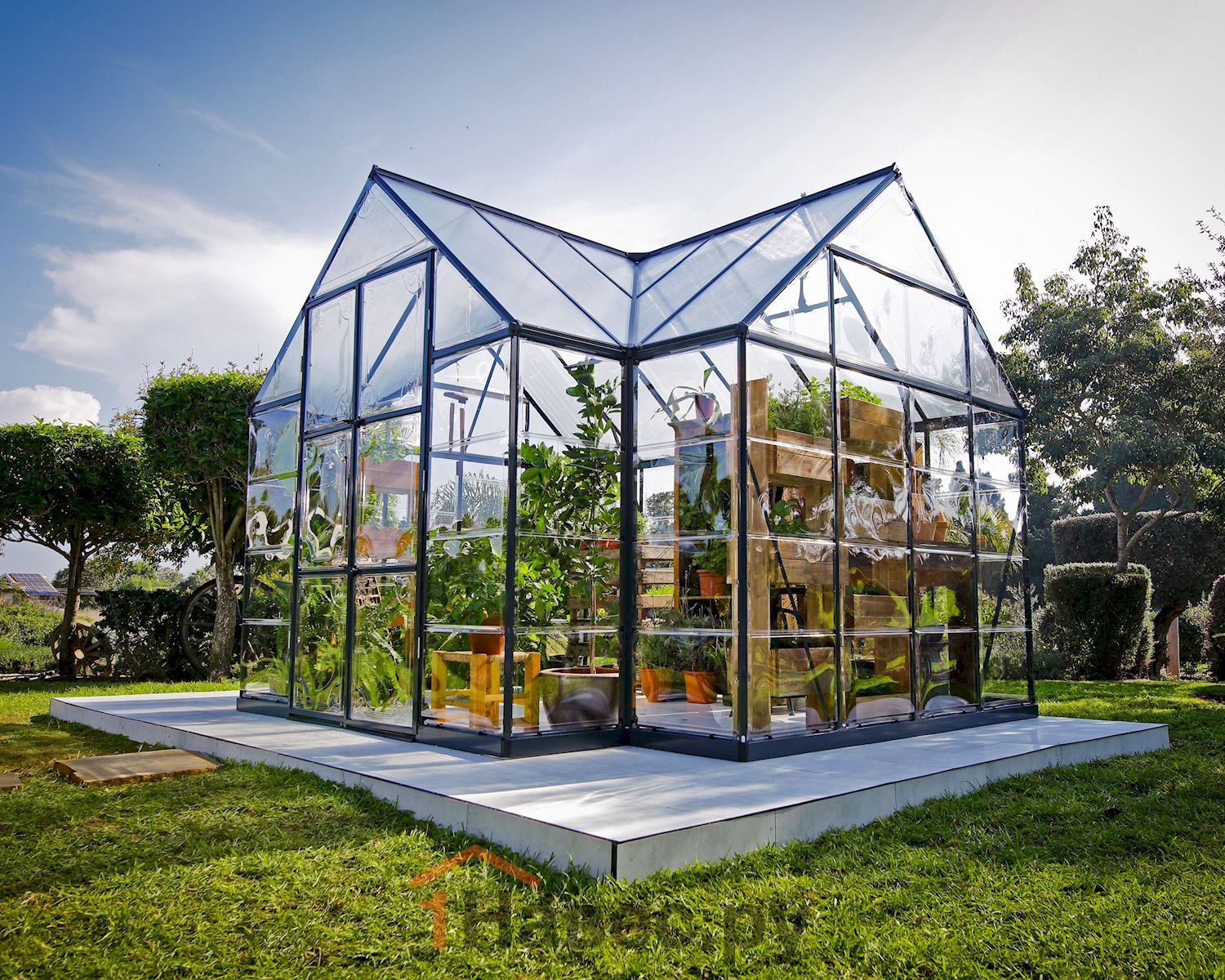 Навес из поликарбоната